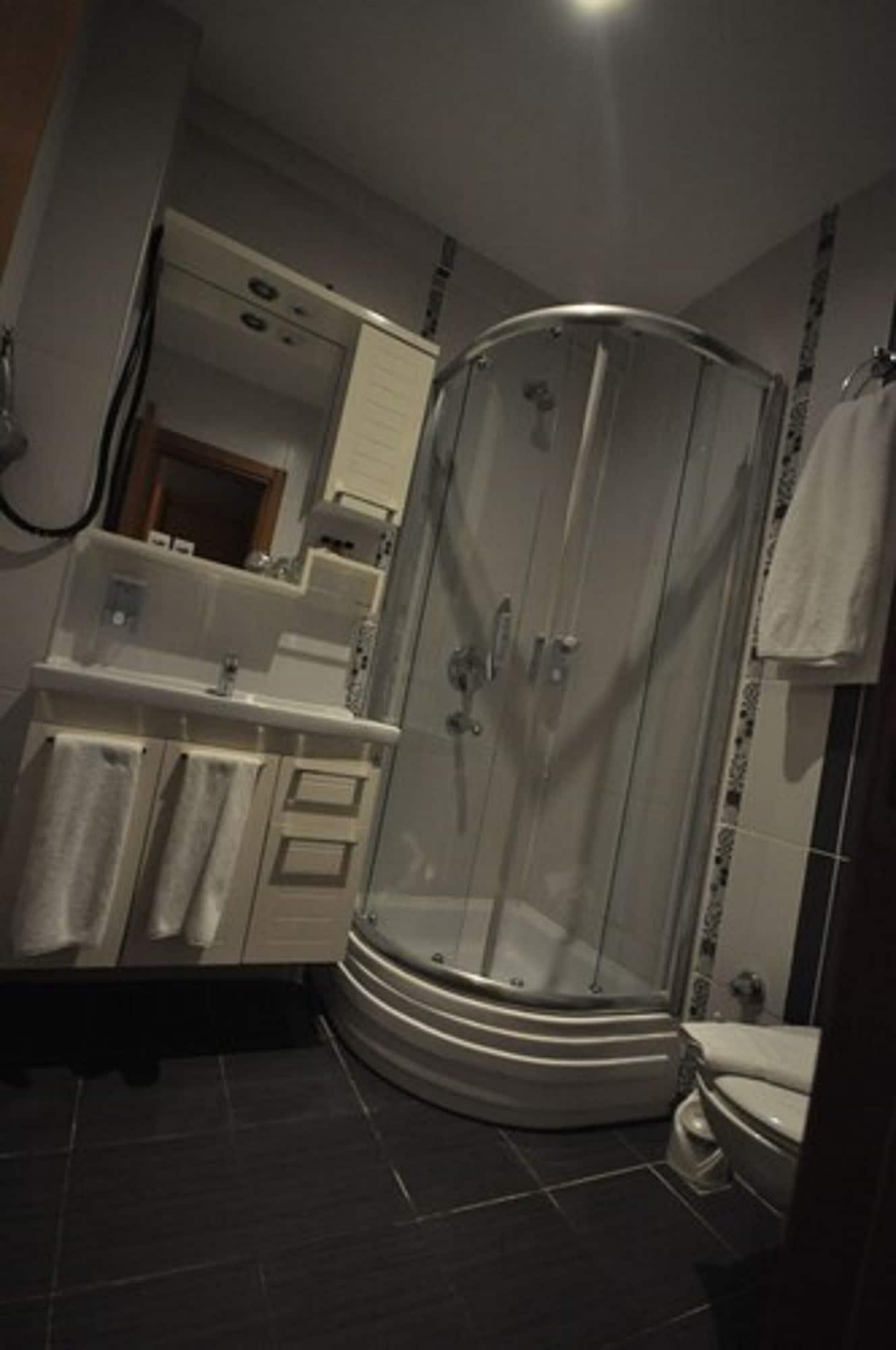 Retropera Hotell Istanbul Exteriör bild