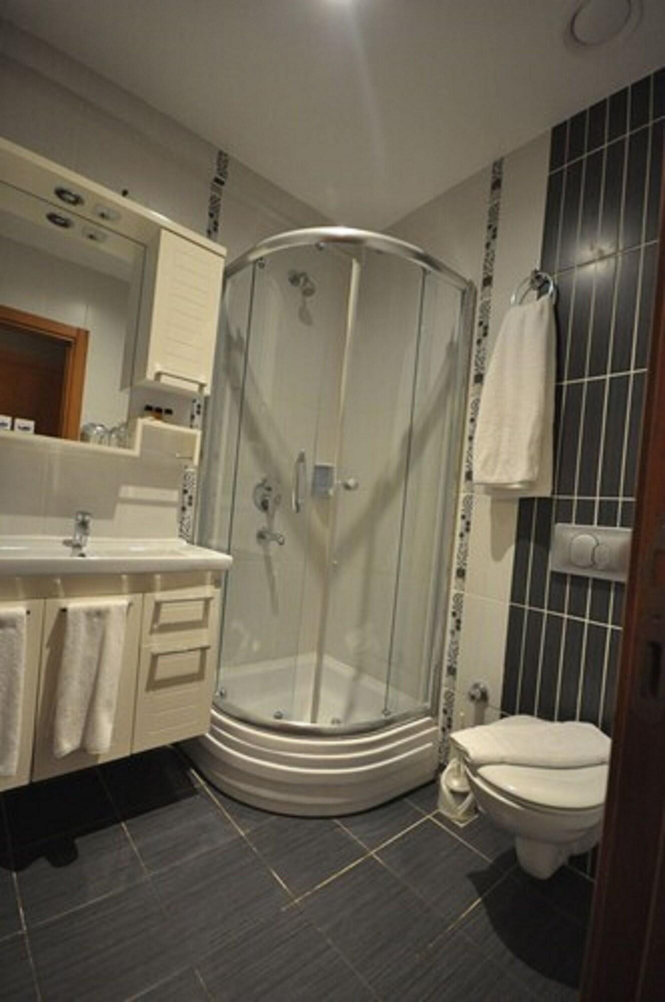 Retropera Hotell Istanbul Exteriör bild