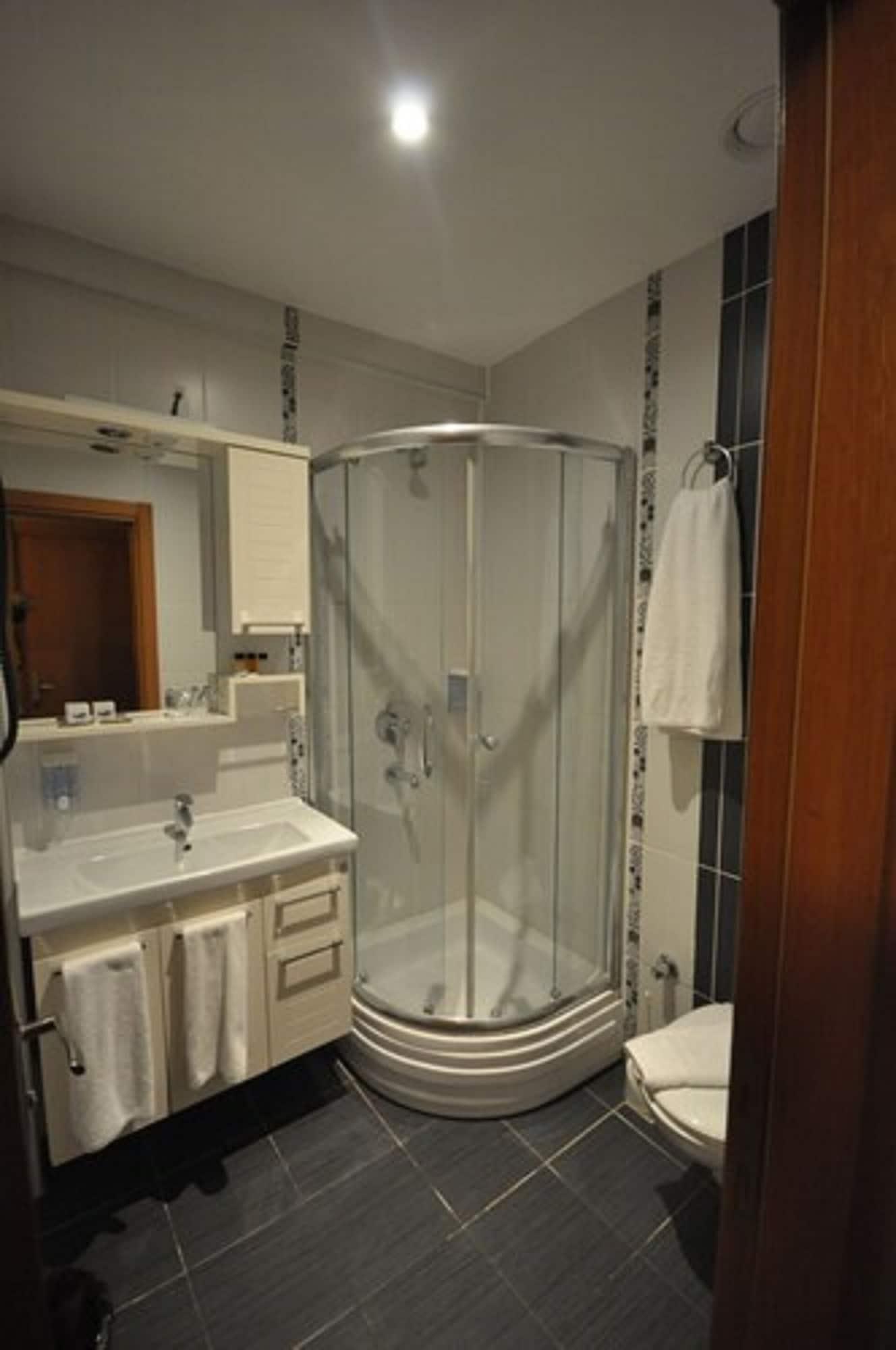 Retropera Hotell Istanbul Exteriör bild