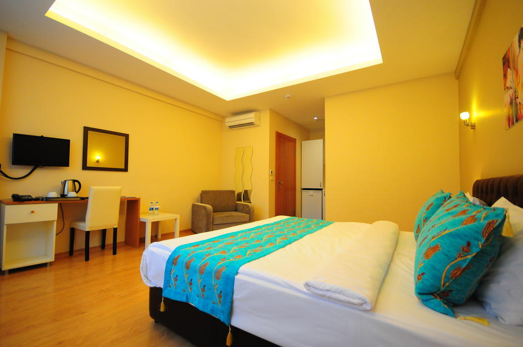 Retropera Hotell Istanbul Exteriör bild